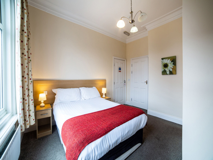 Bedroom 2, The Douglas Hotel, Hartlepool