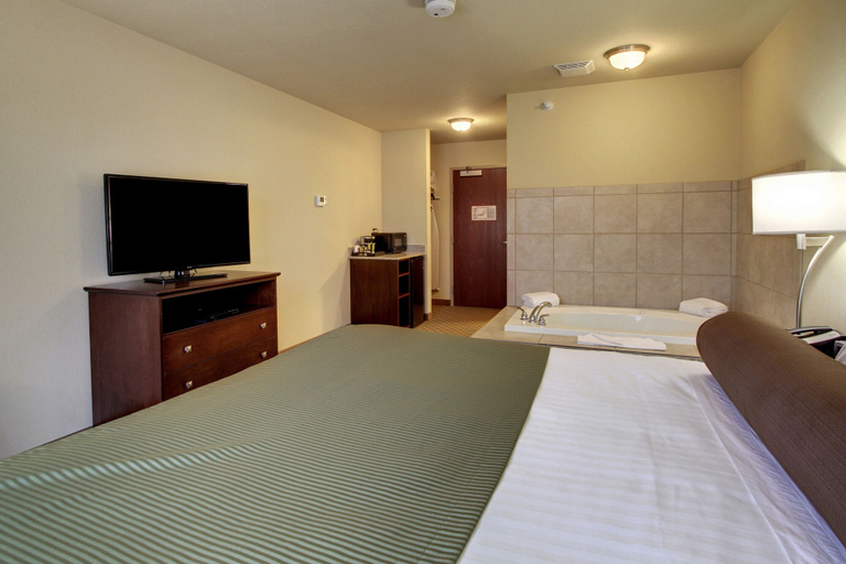 Bedroom 3, Cobblestone Inn & Suites - Linton, Emmons