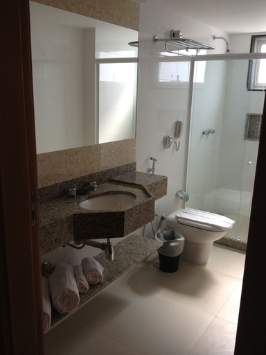 Bathroom 5, Royalty Barra Hotel, Rio de Janeiro