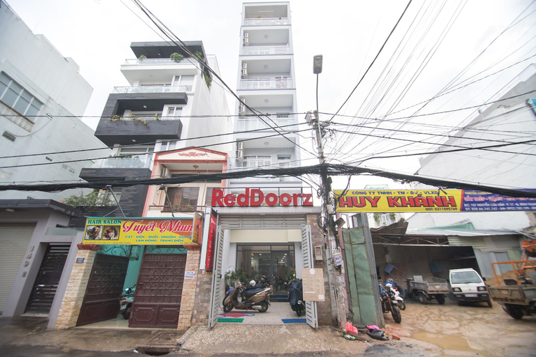 Exterior & Views, RedDoorz near Saigon Zoo, Bình Thạnh