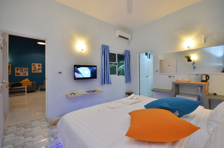 Bedroom 3, SeaLaVie Inn, North Ari Atoll