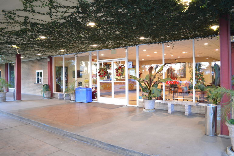 Exterior & Views 2, Ontario Airport Inn, San Bernardino