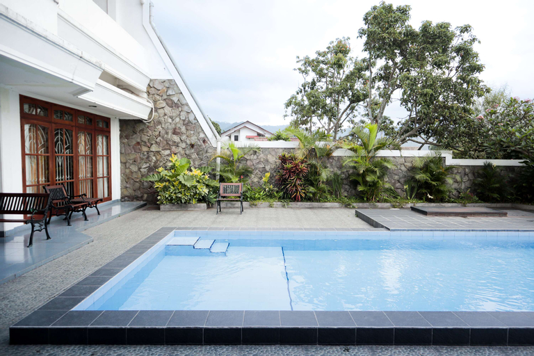 Sport & Beauty 3, Villa Gita, Malang