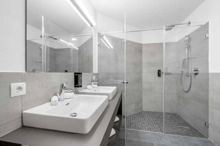 Bathroom 4, AlpenParks Chalet & Apartment Alpina Seefeld, Innsbruck Land