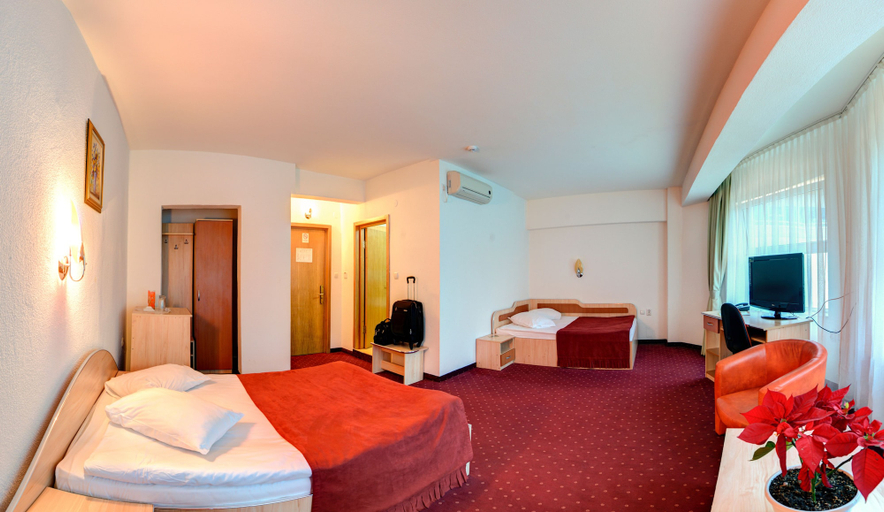Bedroom 2, Complex Turistic Cornul Vanatorului, Pitesti