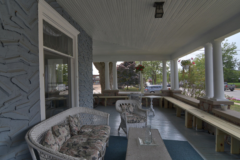 Sport & Beauty 5, Charlevoix House, Charlevoix