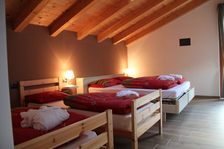 Bedroom 4, B&B Il Mortirolo, Sondrio