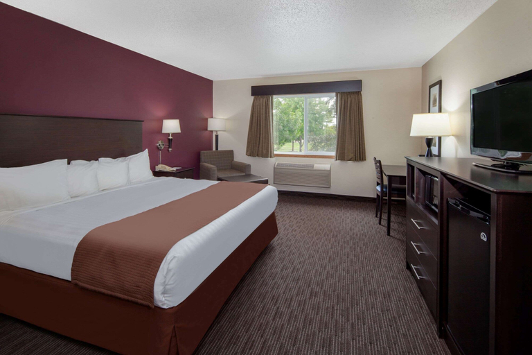 Bedroom 4, AmericInn by Wyndham Northfield, Rice
