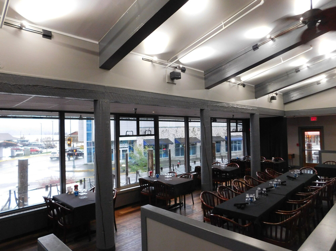 Food & Drinks 1, Southeast Resort, Sitka
