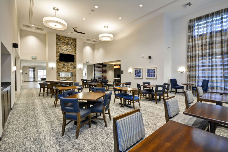 Food & Drinks 5, Homewood Suites by Hilton Phoenix Tempe ASU Area, Maricopa