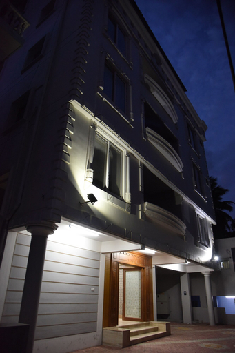 Hotel Reech, Kanniyakumari
