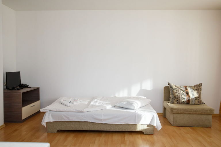 Bedroom 2, Mountain Paradise by the Walnut Trees, Bansko