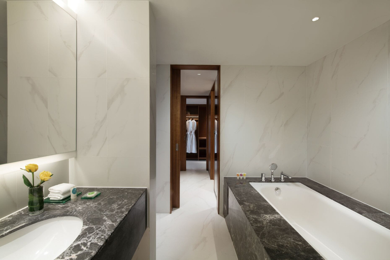 Bathroom 5, Hyatt Place Taiyuan Longcheng, Taiyuan