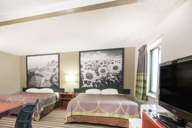 Bedroom 4, Super 8 by Wyndham Jamestown, Stutsman