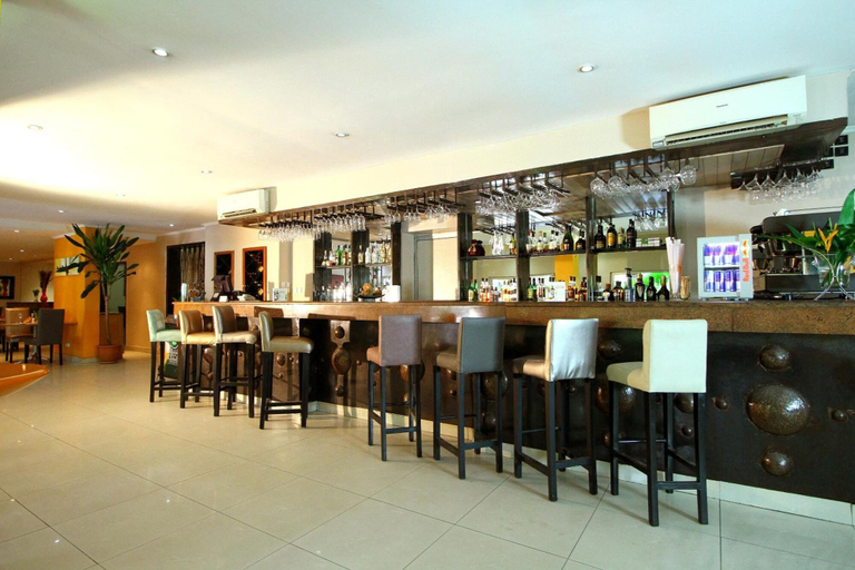 Food & Drinks 5, La Cour Hotel Apartments, Eti-Osa