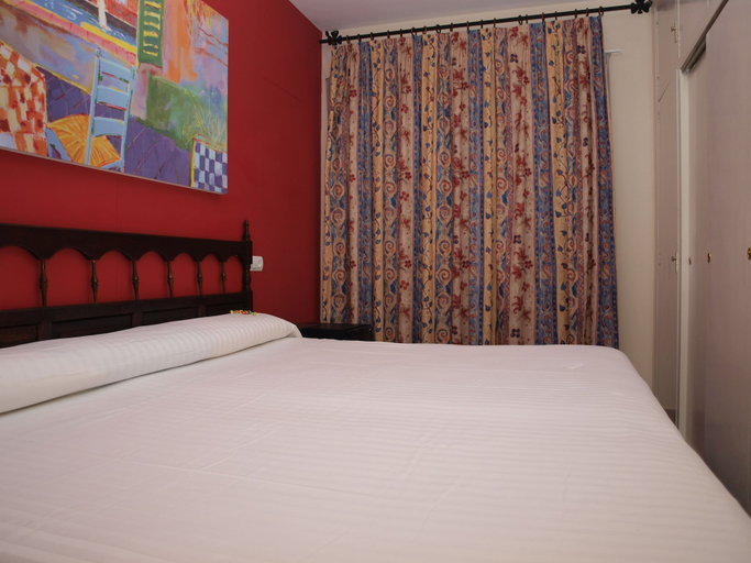Bedroom 4, Hotel El Cid, Barcelona