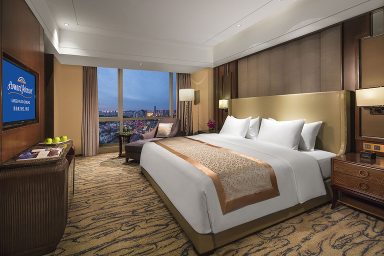 Bedroom 2, Howard Johnson Kangda Plaza Qingdao, Qingdao