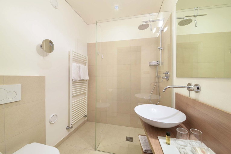 Bathroom 5, Gartenresidence Zea Curtis, Bolzano