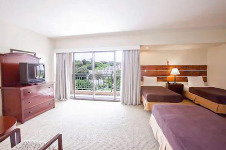 Bedroom 3, Holiday Resort & Spa Guam, Tumon