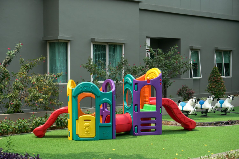 Family & Kids, Comfortable and High Floor 2BR Apartment at Thamrin Residence By Travelio, Central Jakarta