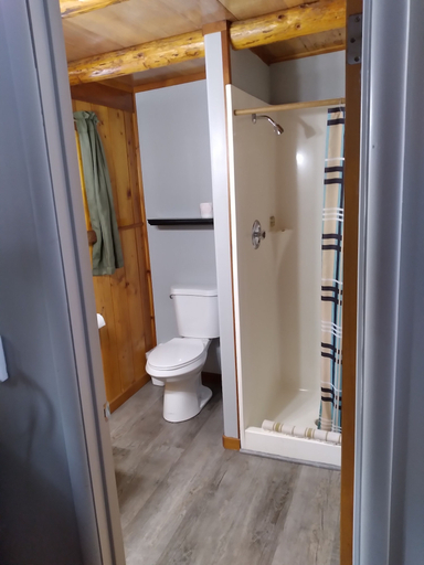 Bathroom 3, Silver Beach Resort, Yakima