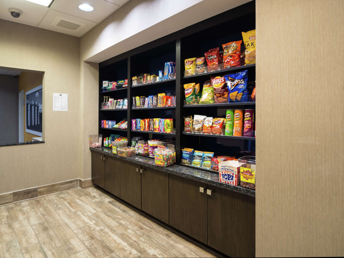 Food & Drinks 5, Hampton Inn Hernando, Desoto
