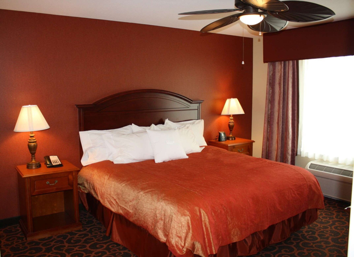Bedroom 2, Homewood Suites by Hilton St. Cloud, Stearns