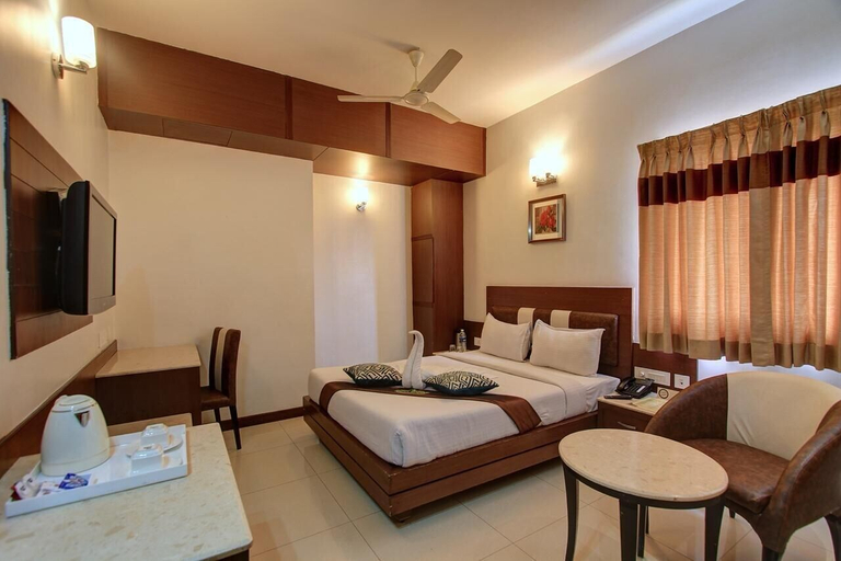 Bedroom 3, Hotel Prince Gardens, Coimbatore