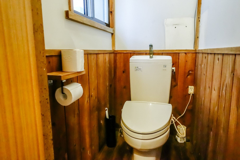 Bathroom 5, Irori Guesthouse Tenmaku - Hostel, Hakone