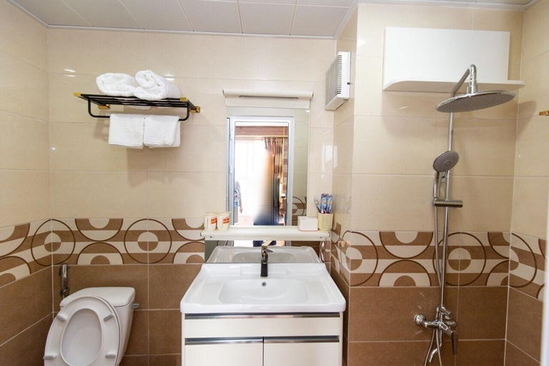 Bathroom 3, Ha Long Pearl Apartment, Hạ Long