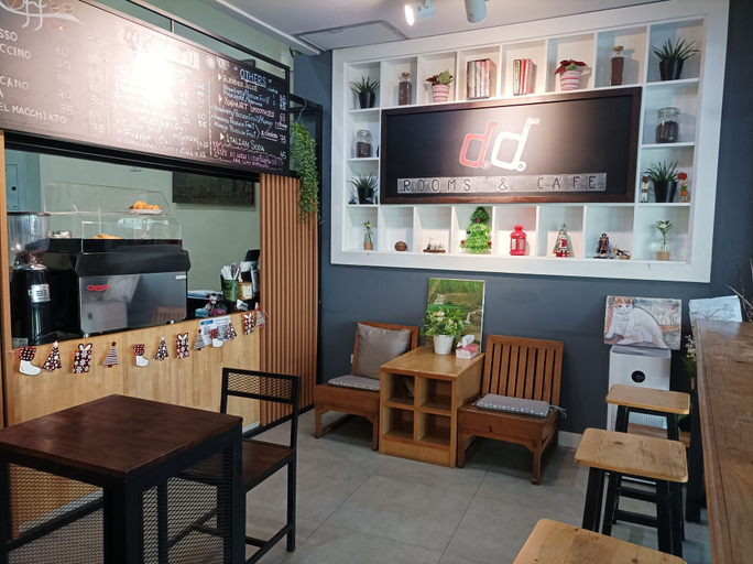 Food & Drinks 4, Double D Rooms & Cafe, Bangkok Noi