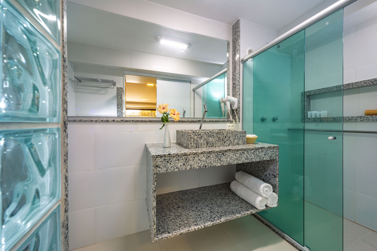 Bathroom 5, Quinta do Sol Praia Hotel, Porto Seguro