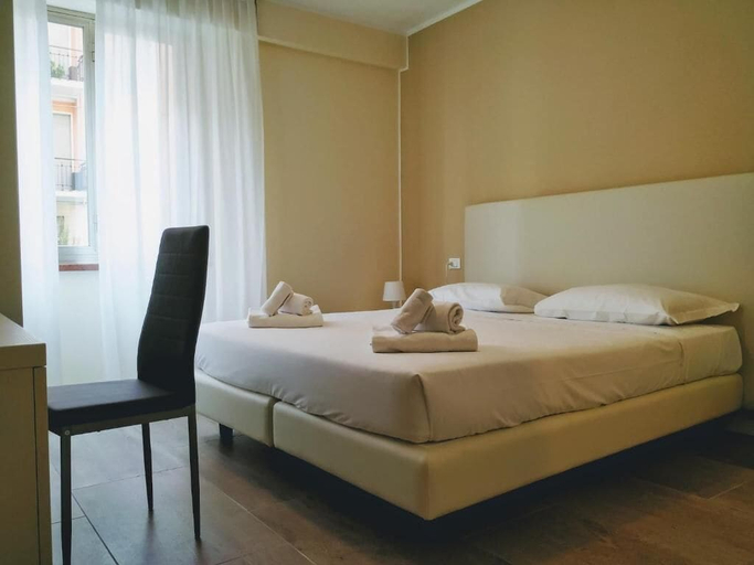 Bedroom 4, Verona Enjoy, Verona