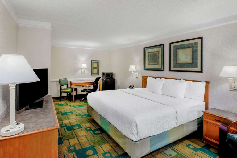 Bedroom 3, La Quinta Inn by Wyndham Lufkin, Angelina