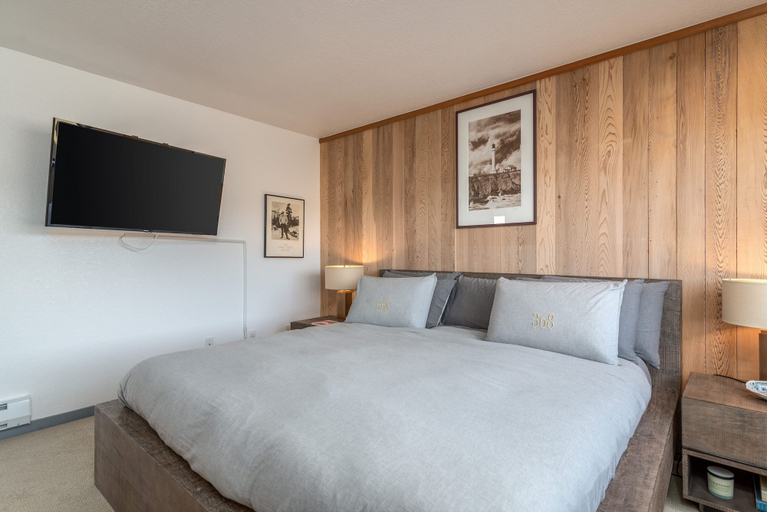 Bedroom 3, Ocean Song, Sonoma