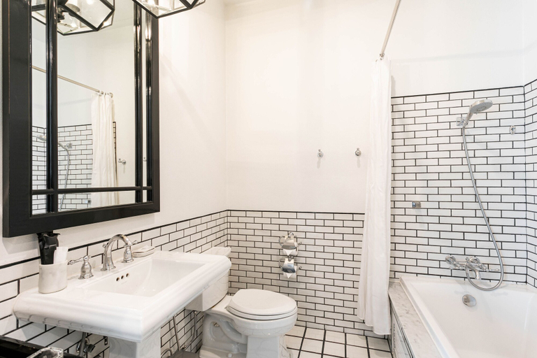 Bathroom 5, 99 The Heritage Hotel, Muang Chiang Mai