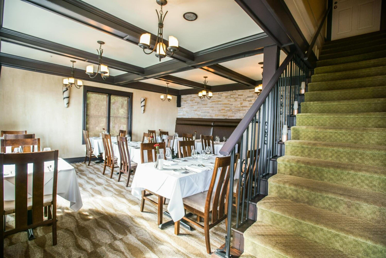 Food & Drinks 5, The Bonniebrook Lodge, Sunshine Coast