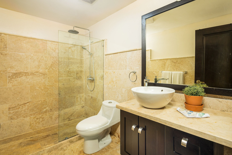 Bathroom 4, Playa Laguna Beach Condos, Sosua