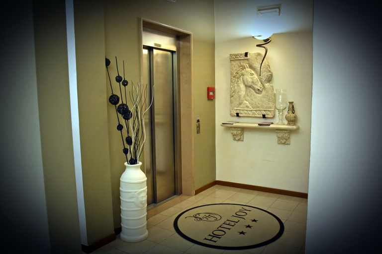 Bathroom 5, Hotel Joy, Caserta