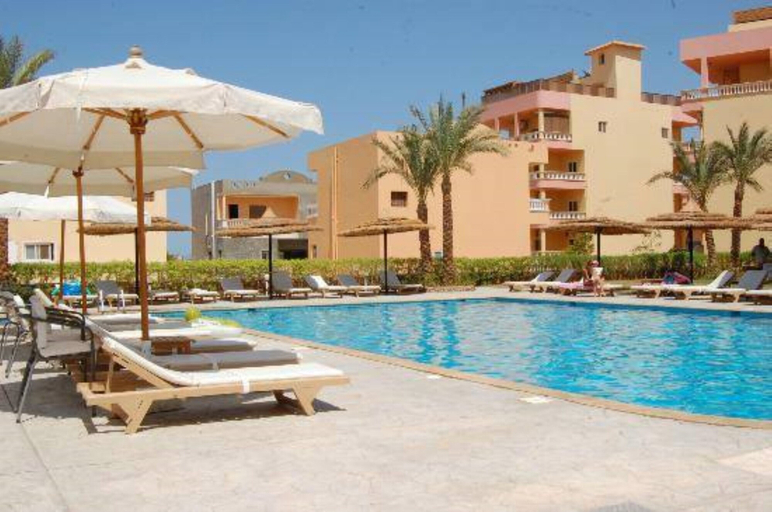 Sport & Beauty 4, Iris Holiday apartment, Al-Ghurdaqah
