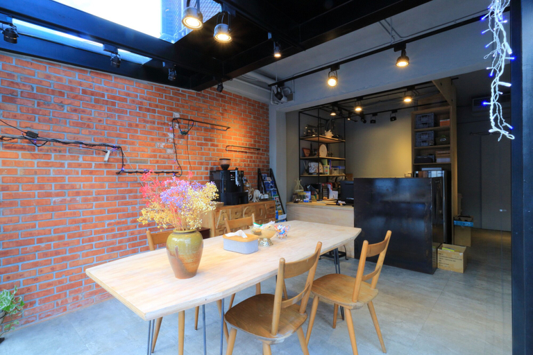Others 1, The Seaside B&B, Hualien