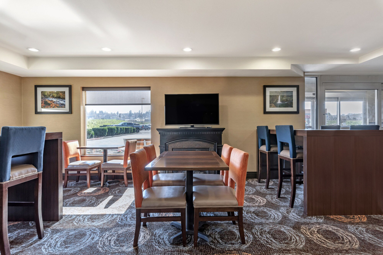 Others 5, Comfort inn troutdale-Portland east, Multnomah