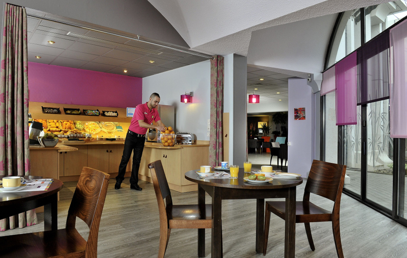 Food & Drinks 5, ibis Styles Melun Hotel, Seine-et-Marne