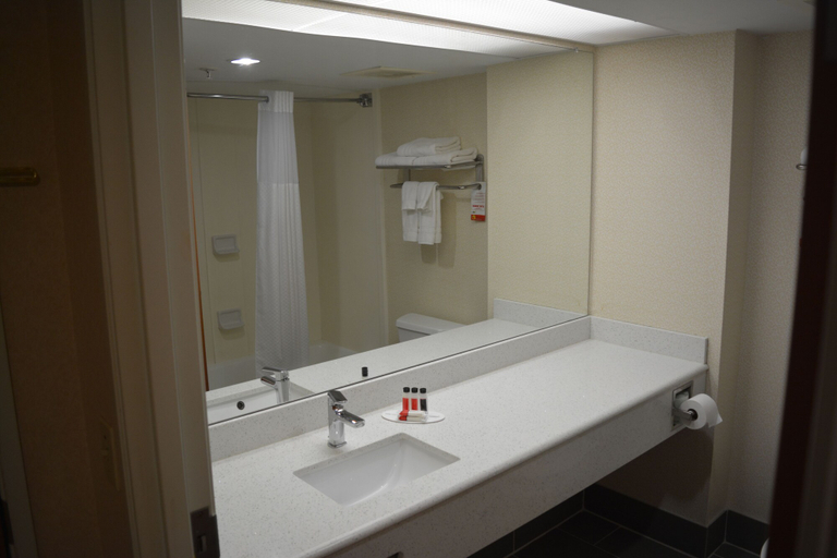 Bathroom 5, Baymont by Wyndham Budd Lake, Morris
