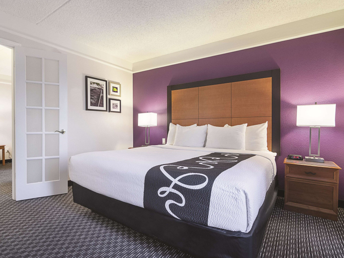 Bedroom 3, La Quinta Inn & Suites by Wyndham Phoenix Mesa West, Maricopa