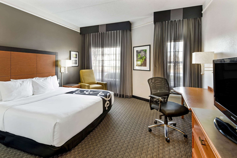 Bedroom 3, La Quinta Inn & Suites by Wyndham Macon, Bibb