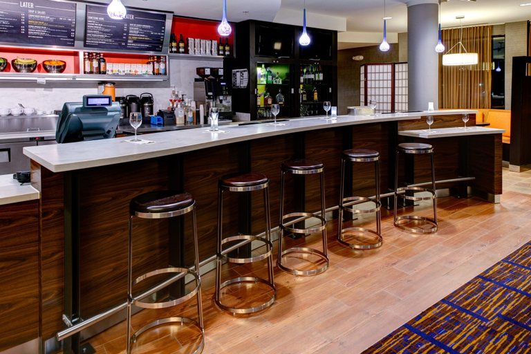 Food & Drinks 5, Courtyard by Marriott Atlanta Airport West, Fulton