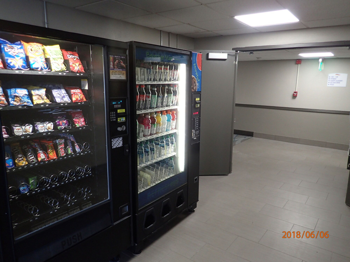 Food & Drinks 5, Baymont by Wyndham Effingham, Effingham