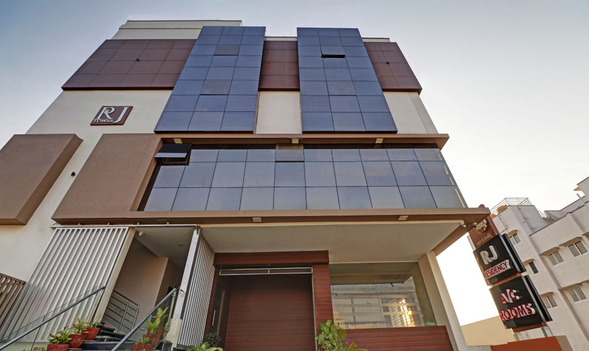 Exterior & Views 2, Treebo RJ Residency, Mysore