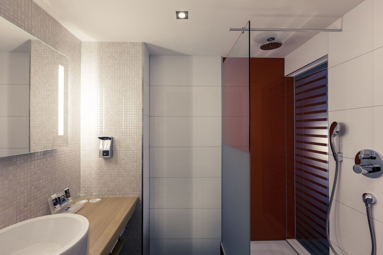 Bathroom 5, Fletcher Hotel-Restaurant Nieuwegein-Utrecht, Nieuwegein